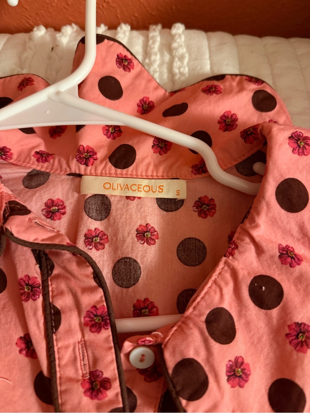 super cute pink floral brown polka dot dress !!